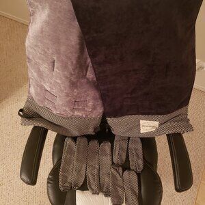 Keenz 7s reversible wagon liner with strap covers